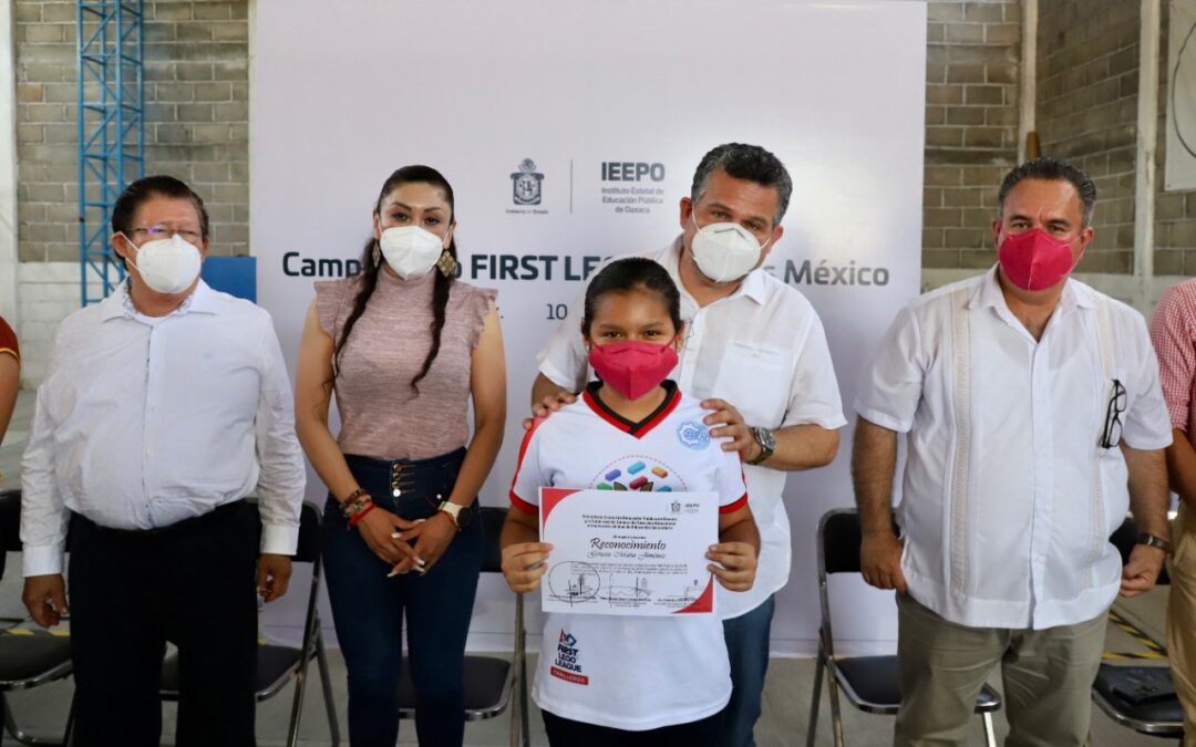 Recomienda IEEPO incentivar en niñas uso de las tecnologías de información