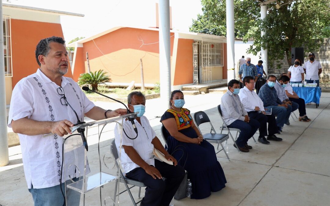 En equipo con las comunidades IEEPO fortalece  el diálogo y consenso en temas educativos