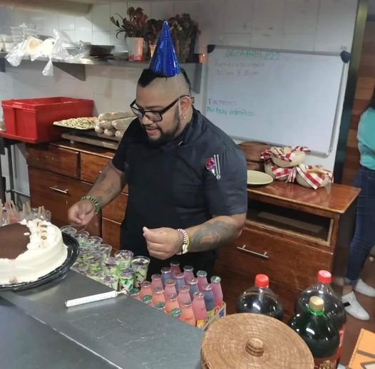 Oaxaca ASESINAN A CHEF DEL El Asador Vasco Plaza Parque