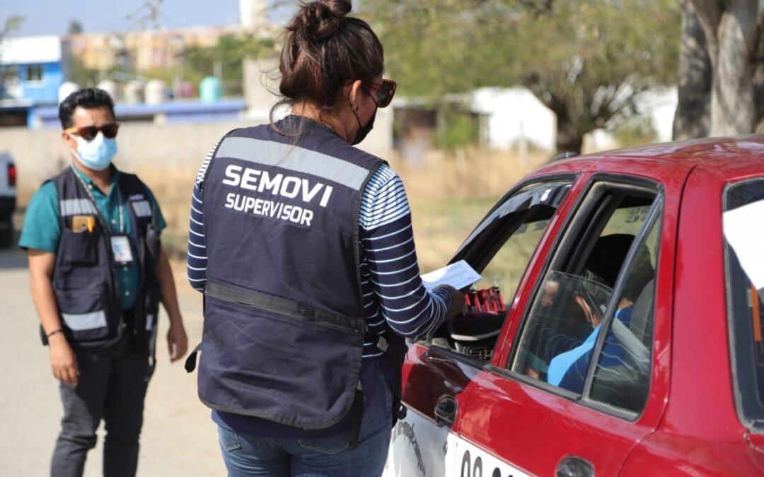 Semovi exhorta a las y los operadores a conducirse con legalidad para no poner en riesgo a las y los usuarios