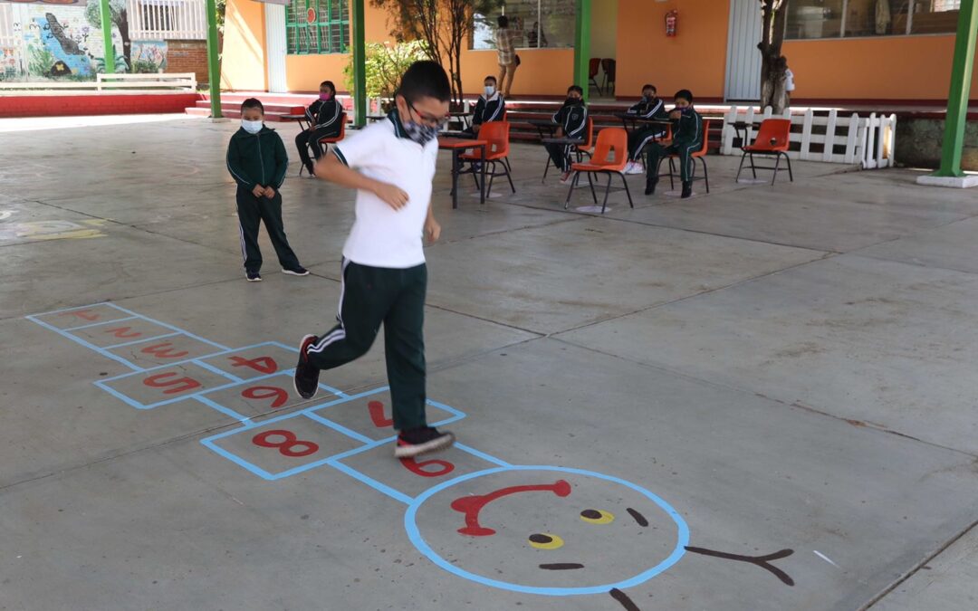 Generar ambientes seguros y armónicos en escuelas, prioridad del IEEPO