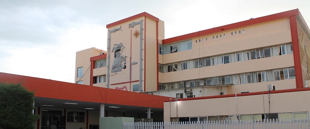 Cumple hospital Aurelio Valdivieso 57 años salvando vidas: SSO