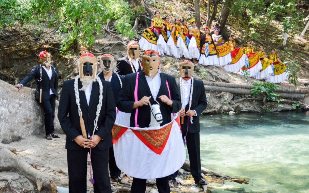 “SANTIAGO LAOLLAGA” Con su “Ojo de Agua” y la historia de Victoria Serrano Acevedo, una mujer emprendedora de gran corazón.