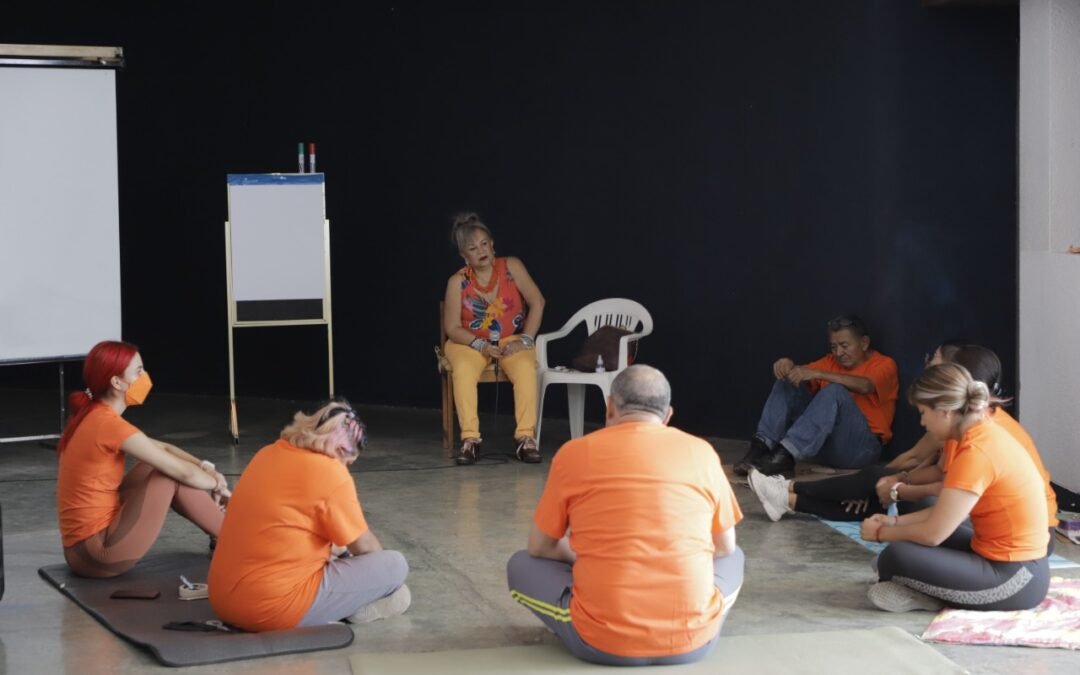 Personal del Planetario Nundehui fortalece servicio público de calidad