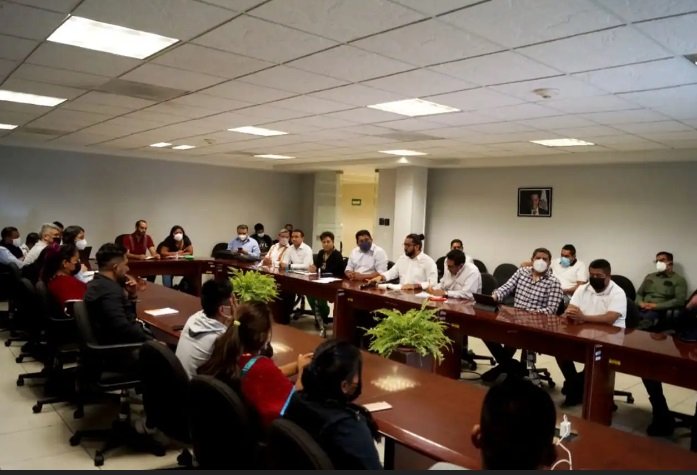 Comisión interinstitucional continúa con el diálogo por la paz en la zona triqui