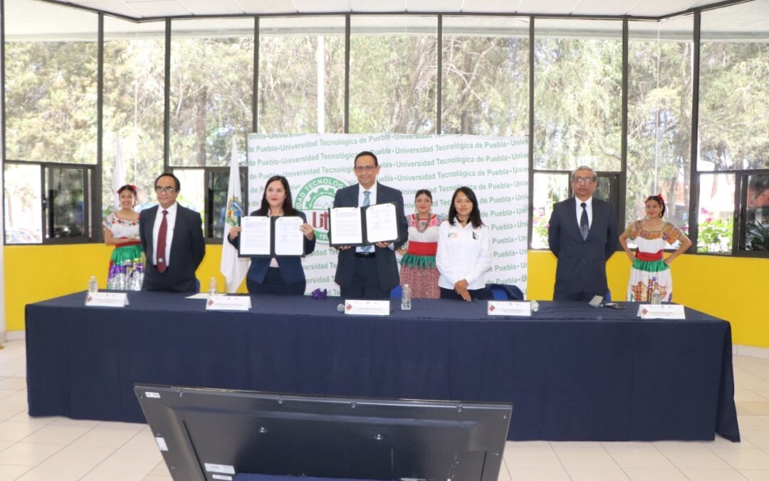 Proyecta UTSSO el desarrollo profesional de su estudiantado a nivel nacional