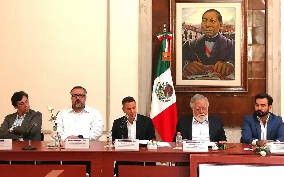 Fiscal de Oaxaca participa en histórica firma de acuerdo de paz entre San Sebastián Nopalera y Zimatlán de Lázaro Cárdenas