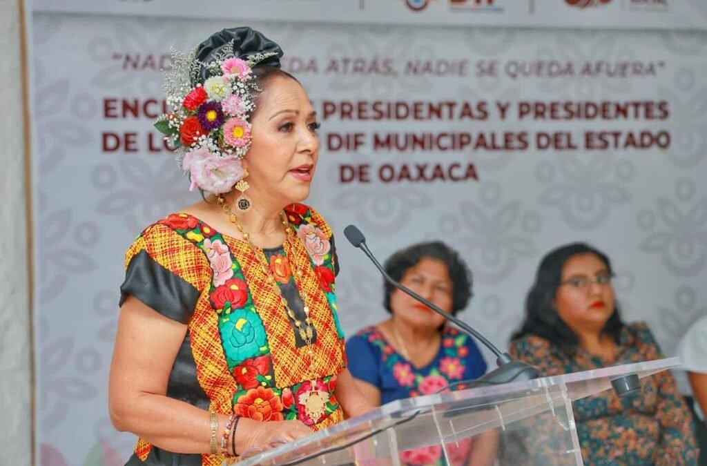Convoca Bolaños Quijano a recuperar los valores que dieron origen al Sistema DIF Oaxaca