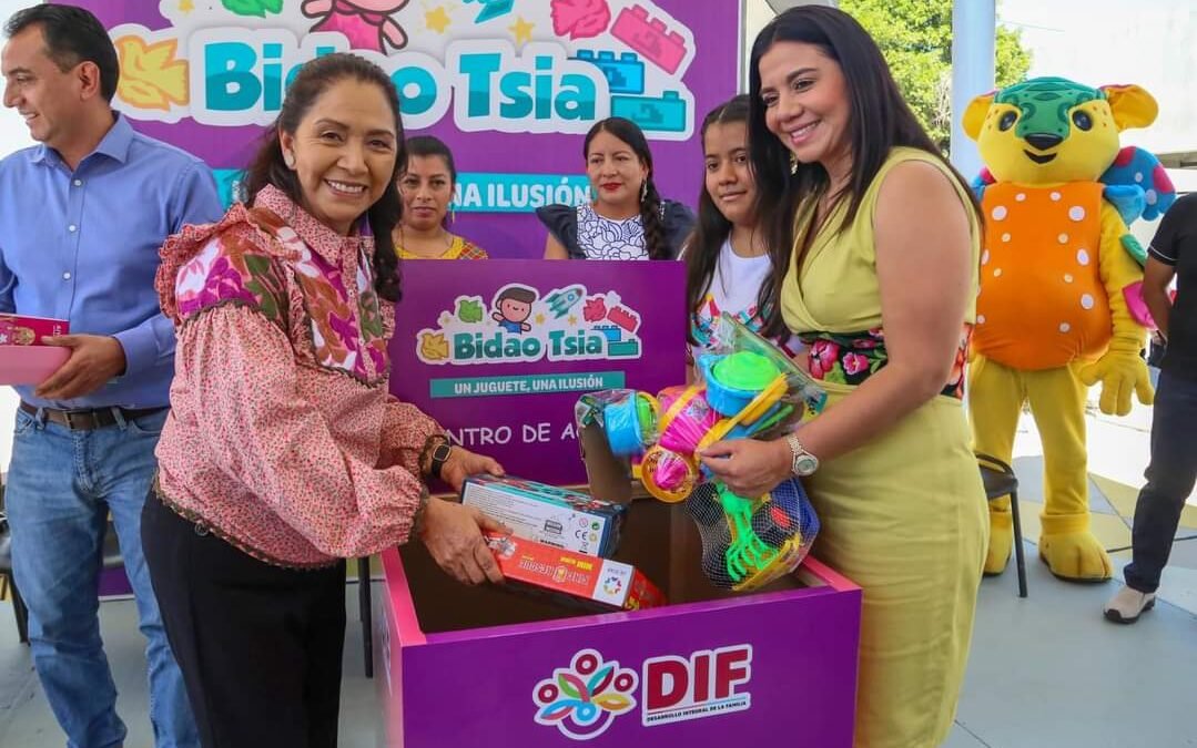 Llegan más donaciones de juguetes al DIF Oaxaca