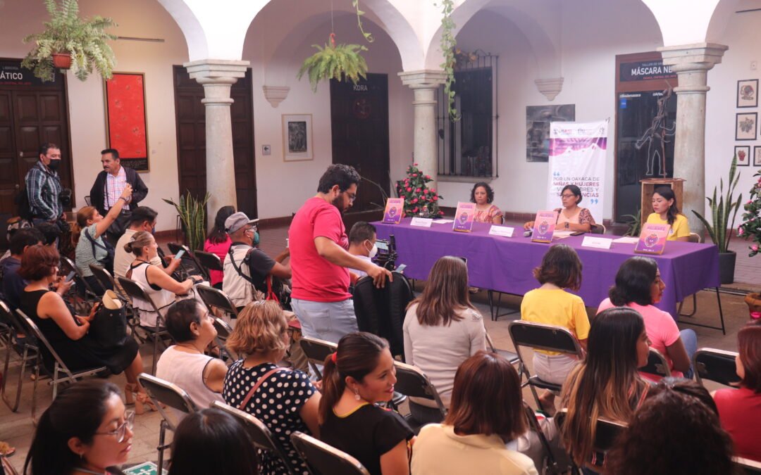 Presentación de “Mujeres de Corazón Violeta”: Guía de empoderamiento para vivir libres de violencias