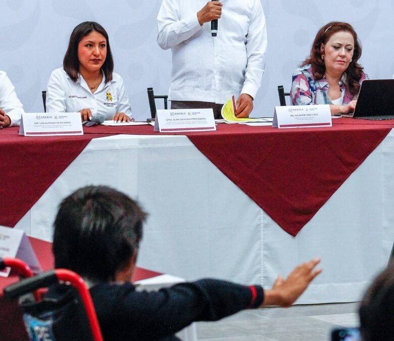 Llama Gobierno del Estado a trabajar de manera coordinada por la niñez oaxaqueña