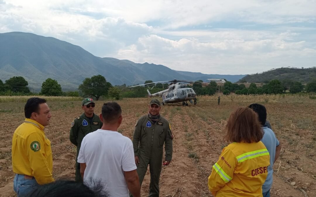 Intensifican trabajos para sofocar incendio entre Atatlahuca y Maninaltepec