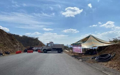 Convoca Sego a San Vicente Coatlán a levantar bloqueo en autopista Oaxaca-Puerto Escondido