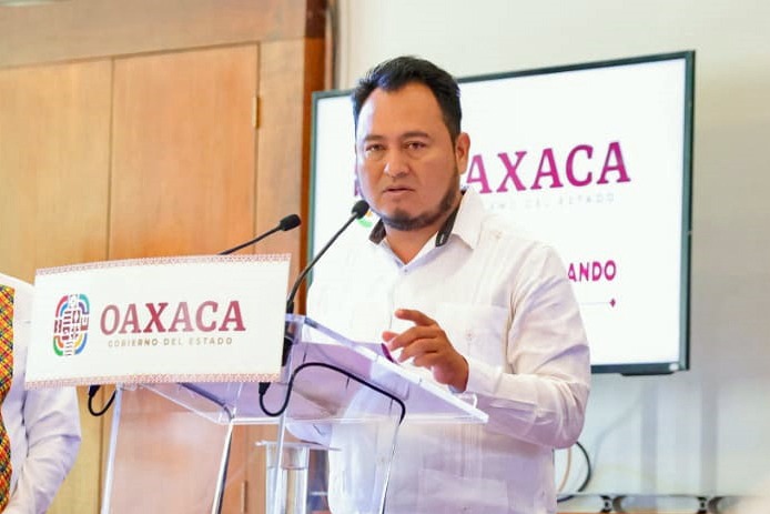 Tiene Gobierno de Oaxaca garantizada la entrega de uniformes a estudiantes de primaria para el ciclo escolar 2023-2024
