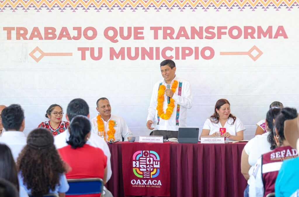 Compromete Salomón Jara más de 5 mdp en apoyos para la transformación de San Pedro Juchatengo