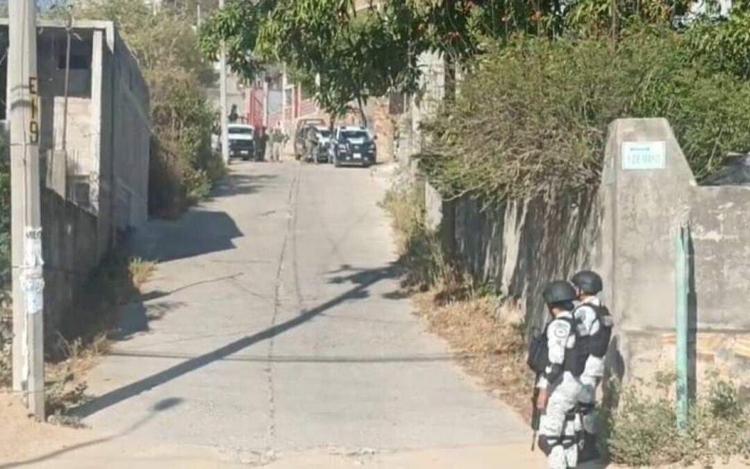 Detienen a 6 personas para investigar doble homicidio en Salina Cruz