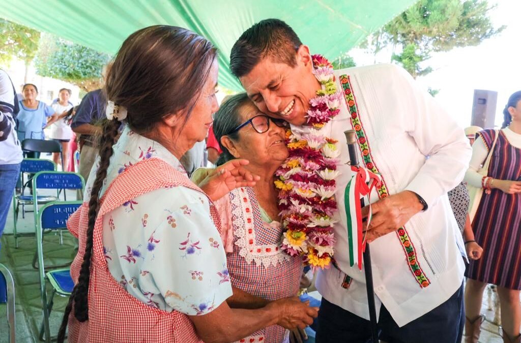 Destina Gobernador Salomón Jara 4 mdp para Santo Domingo Tomaltepec