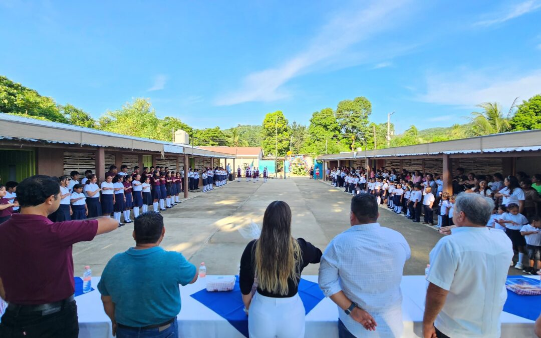 Hoy es un día histórico para el Centro Escolar Copalita.