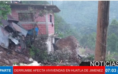 OTRA DESGRACIA EN #OAXACA EN AGUA DE LA ROSA HUAUTLA DE JIMENEZ HUBO UN DERRUMBE