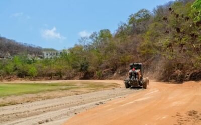 Iniciamos con la rehabilitación de la pista de atletismo en la unidad deportiva de Santa Cruz Huatulco: Julio Cárdenas